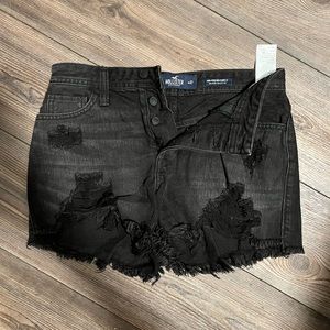 High-rise mom short 3”